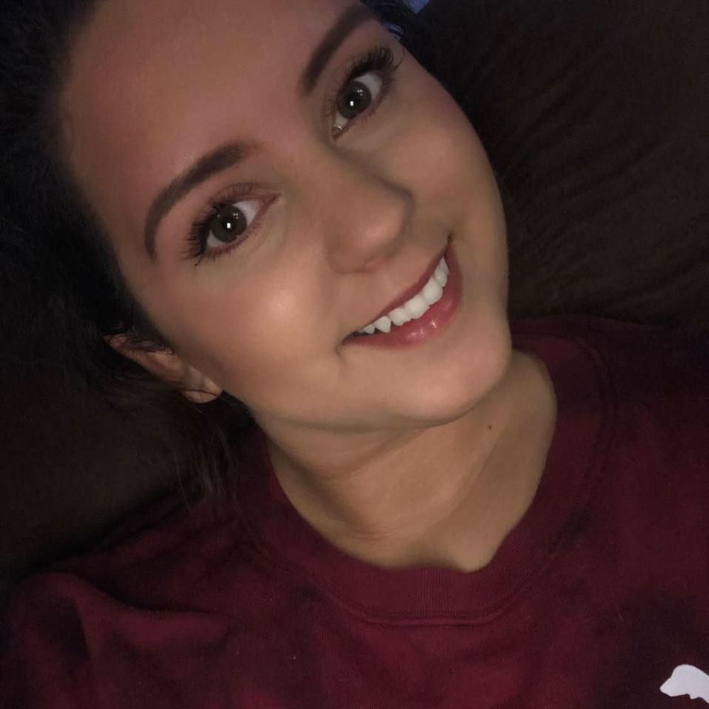 Meet your Posher, Laura